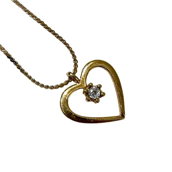Vintage Gold CZ Heart Necklace Valentine Love Jewelry - Picture 1 of 5
